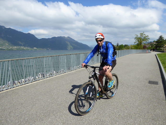 Véloroute V63 en Savoie – de Chanaz aux Marches